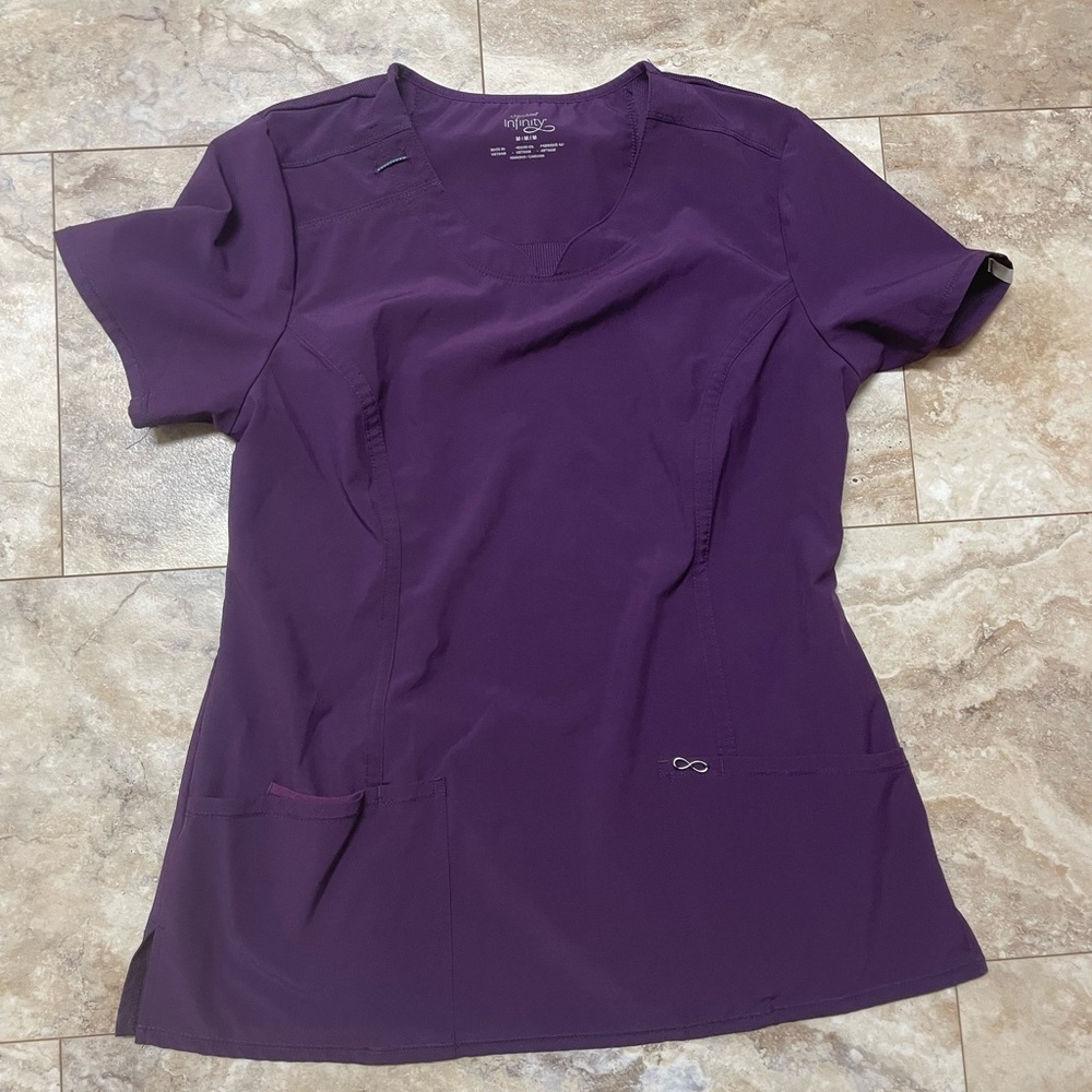 Cherokee Infiniti scrub top